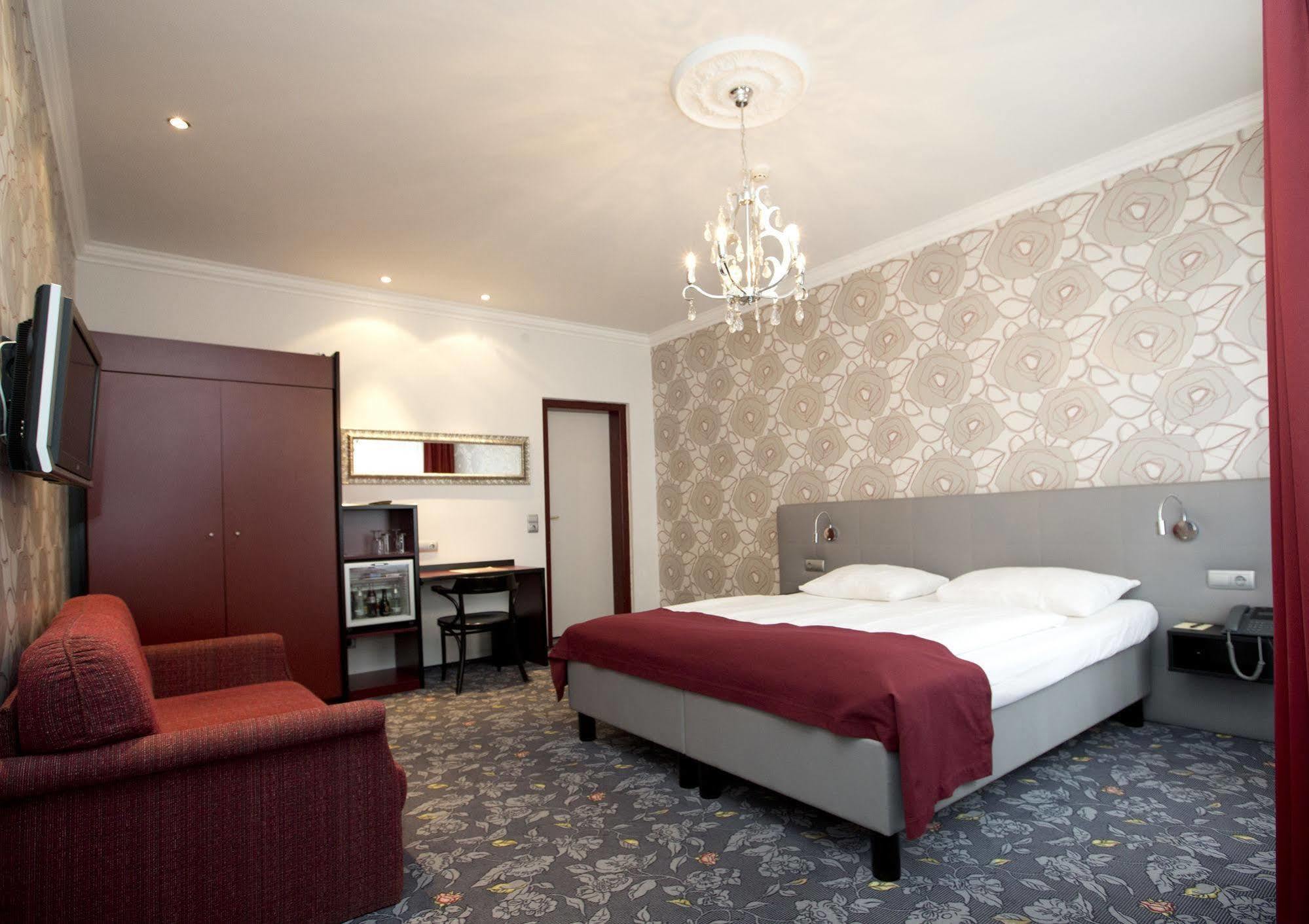 Fuerst Metternich 3* Vienne